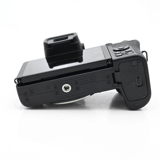 Camara Nikon Z 50 DX 20.9 Mirrorless Con Lente Kit 16-50 Como Nueva