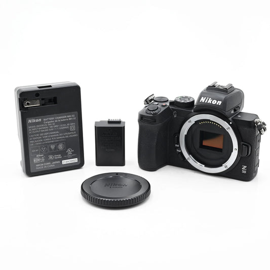 Camara Nikon Z 50 DX 20.9 Mirrorless Con Lente Kit 16-50 Como Nueva